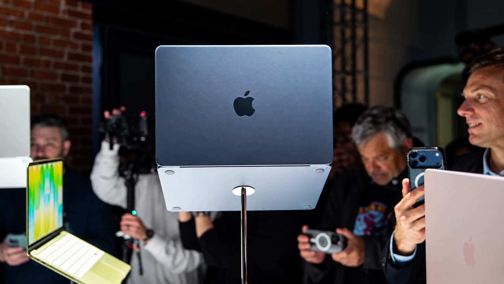 Apple Plans Tighter Mac Disk Access Controls as AI Risks Grow